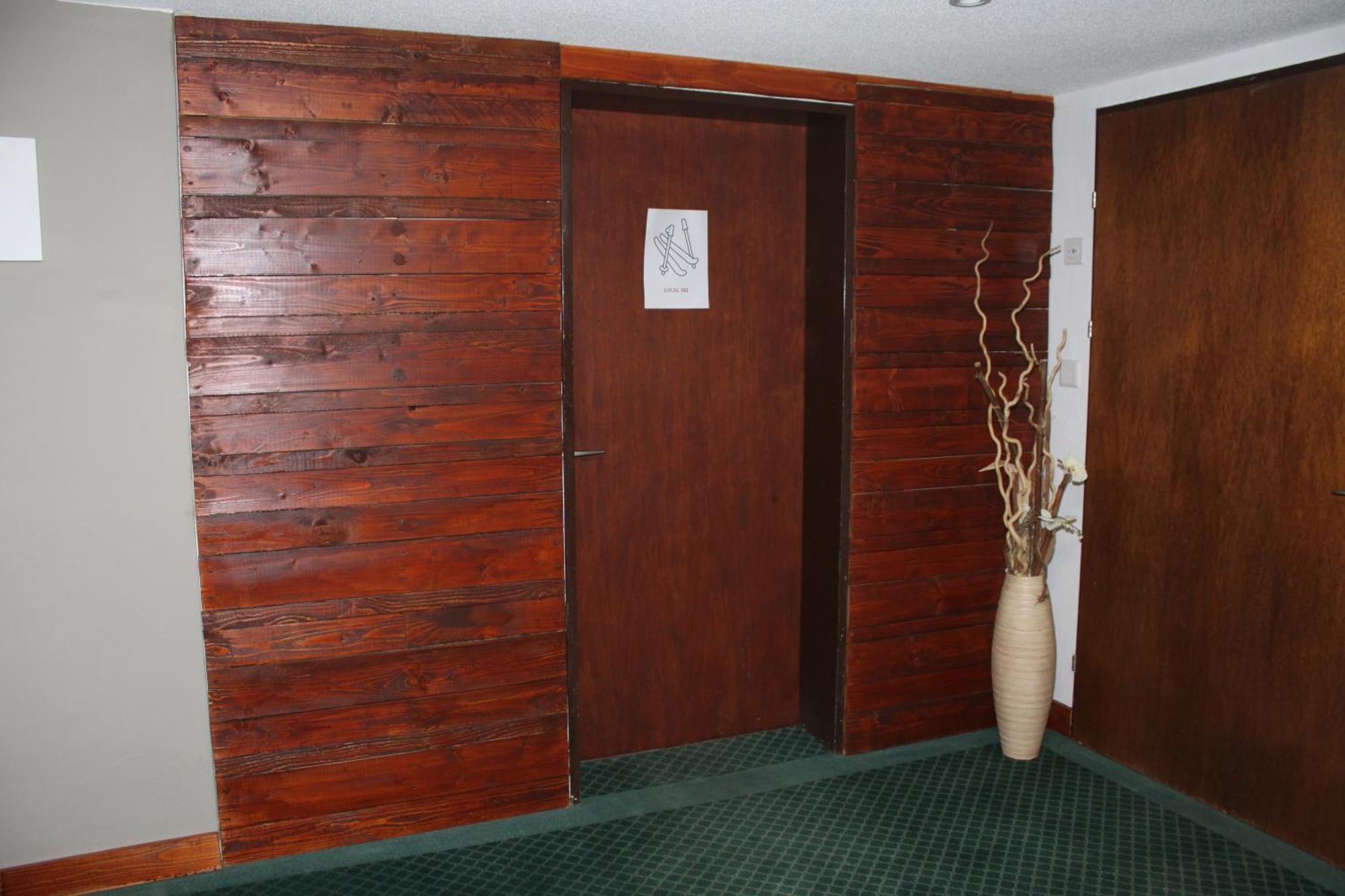 Grichting Hotel & Serviced Apartments Лойкербад Екстериор снимка